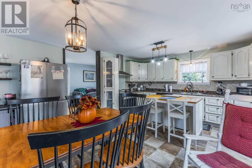 4395 MALAGASH Road, Malagash, photo 5