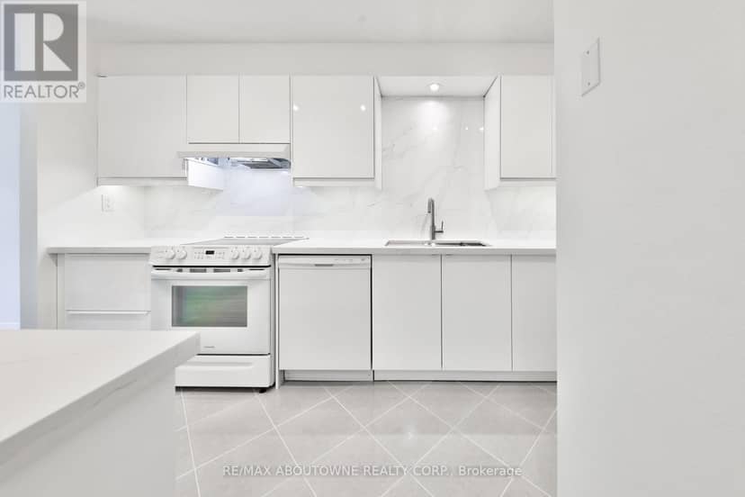 2 - 4635 Regents Terrace, Mississauga, photo 5