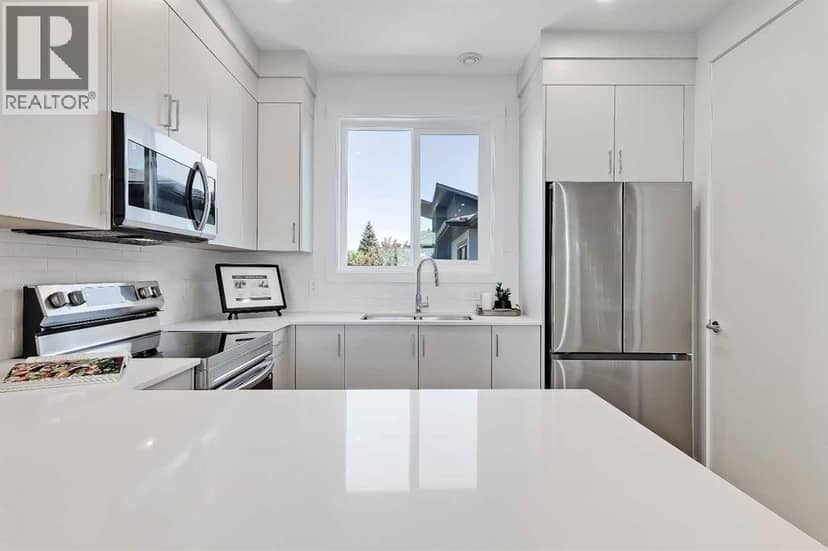 8, 828 8 Avenue NE, Calgary, photo 3
