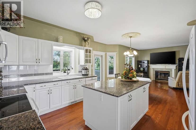 55 Dietz Close, Red Deer, photo 8