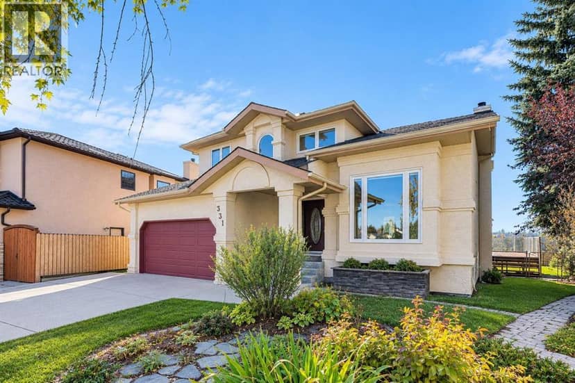 331 Wood Valley Bay SW, Calgary