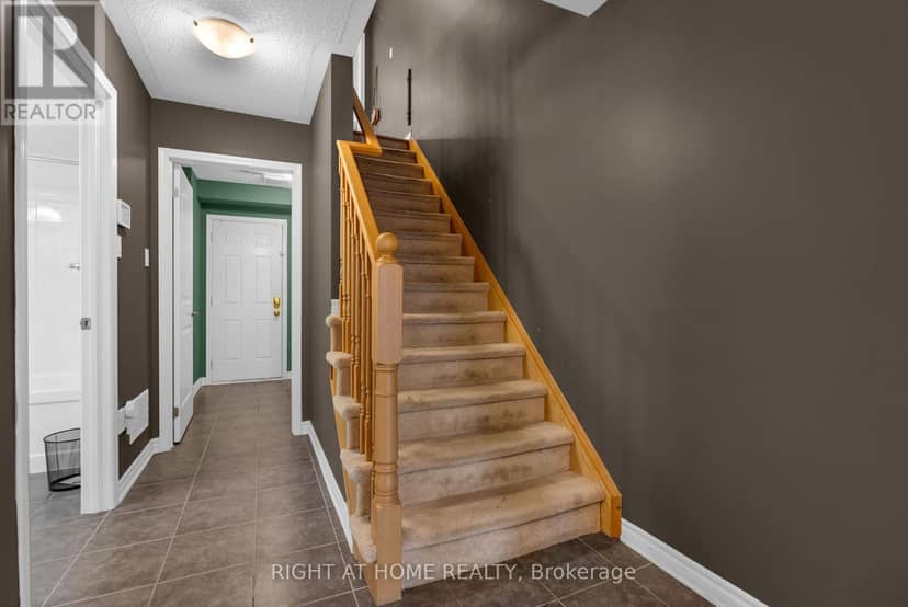1626 Leblanc Court, Milton, photo 5