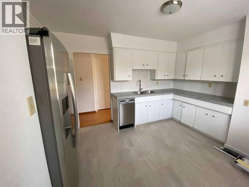 2826 43 Street SW, Calgary, photo 7