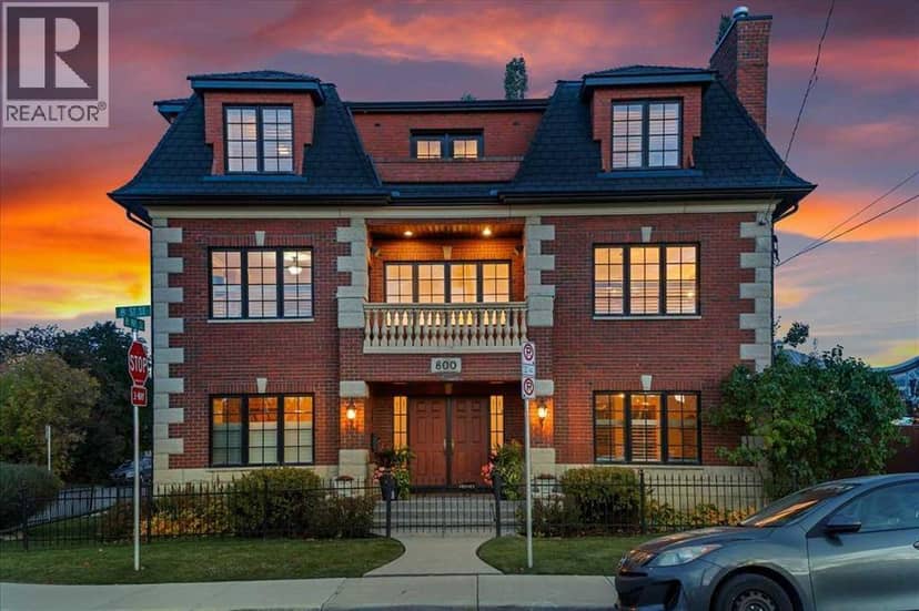 800 8 Street SE, Calgary
