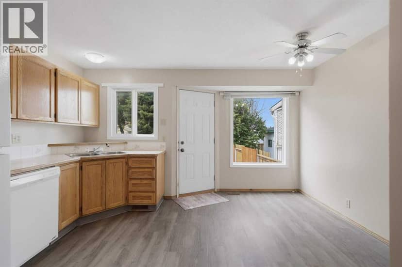 5414 45 Street, Lacombe, photo 7