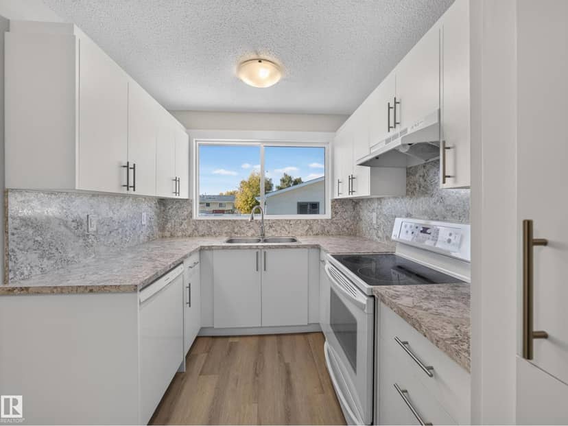 15124 88A ST NW, Edmonton, photo 5