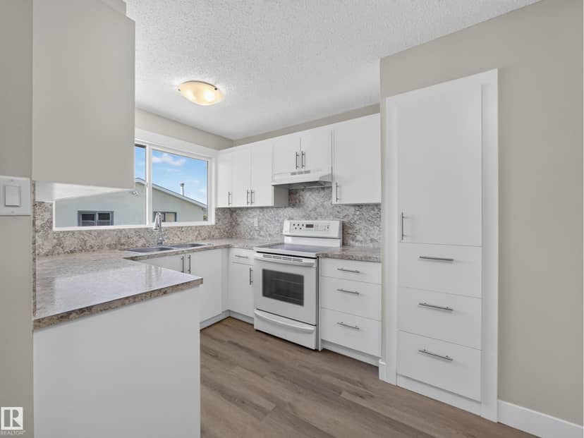 15124 88A ST NW, Edmonton, photo 8