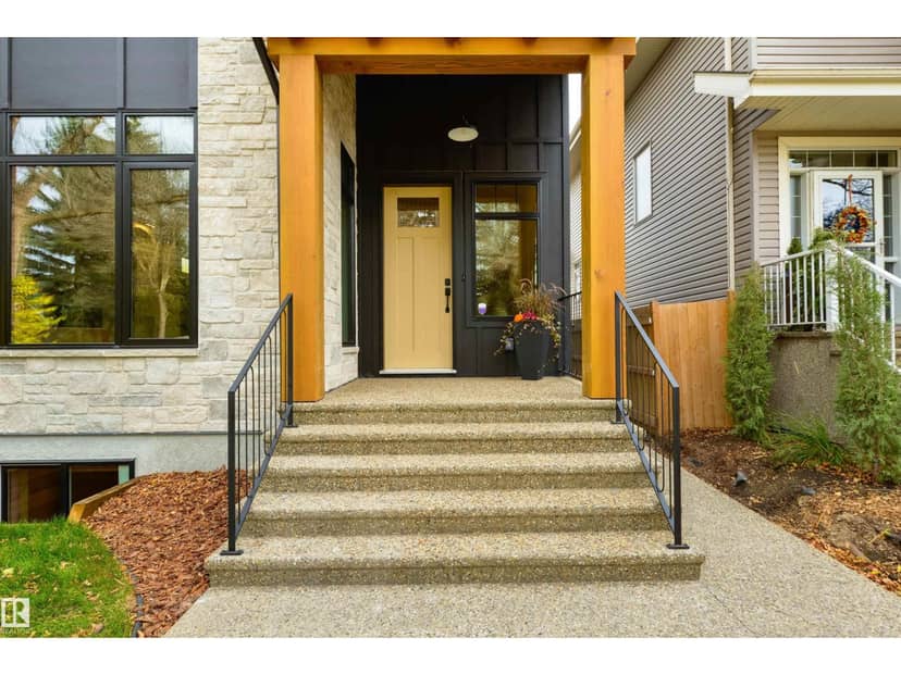 9513 101 ST NW, Edmonton, photo 2