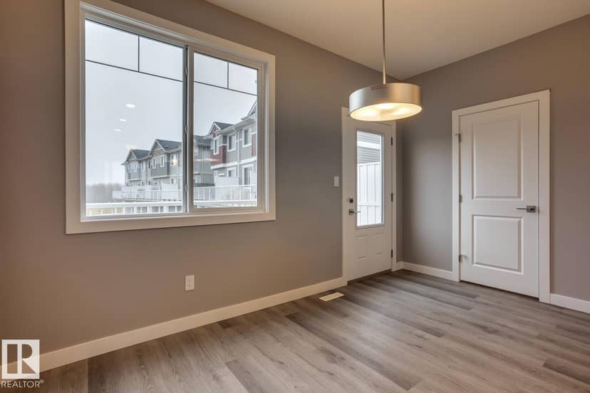 #84 13139 205 ST NW, Edmonton, photo 5
