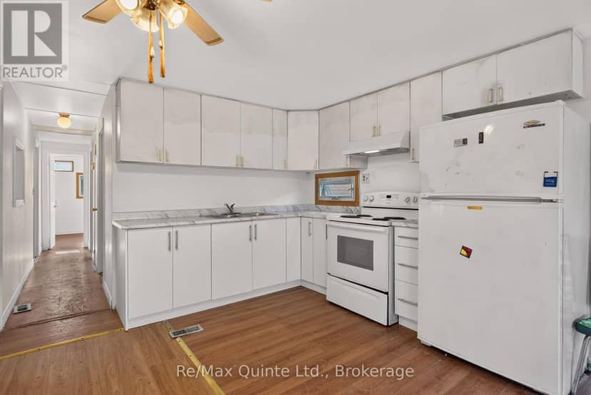 #9-63 Whites Road, Quinte West, photo 6