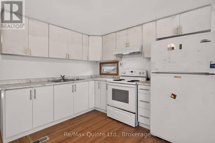 #9-63 Whites Road, Quinte West, photo 7