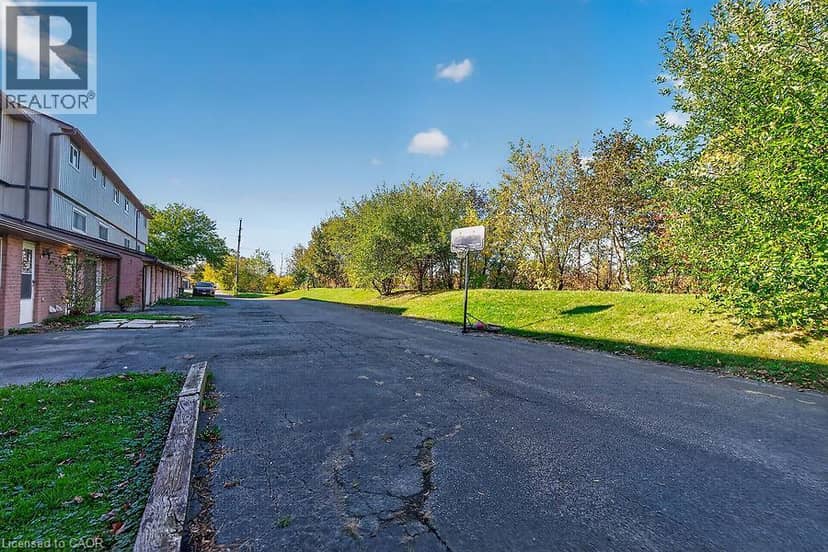 65 MOUNT ALBION Road Unit# 1-8, Hamilton, photo 4