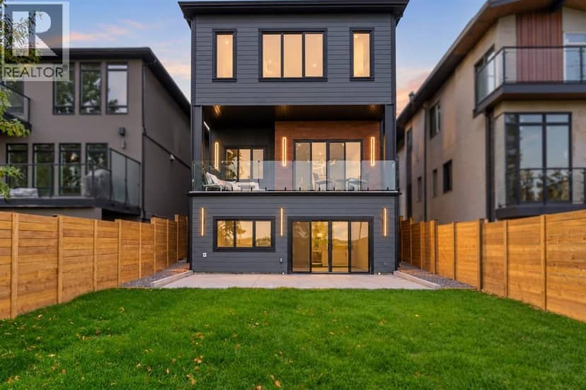 2220 8 Street NE, Calgary, photo 2