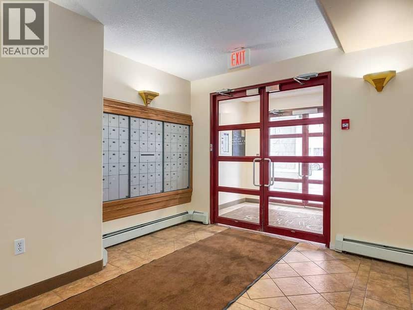 401, 777 3 Avenue SW, Calgary, photo 4
