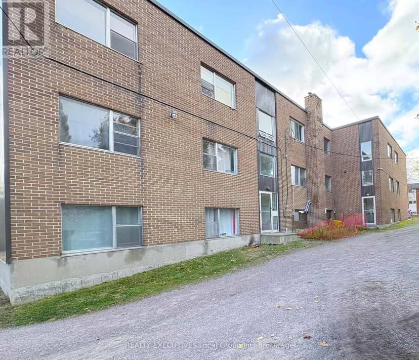 608-618 Lorne Avenue, North Bay, photo 6