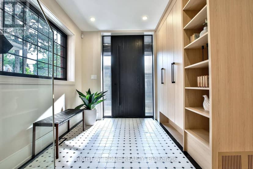 106 Eastbourne Avenue, Toronto, photo 6