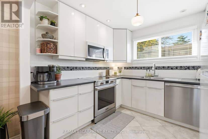 17 - 1550 Garth Street, Hamilton, photo 5
