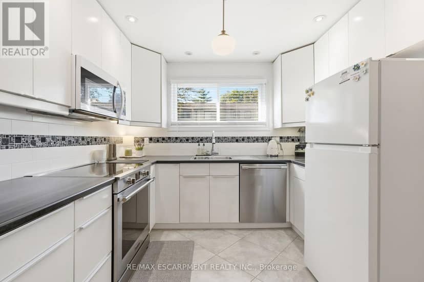17 - 1550 Garth Street, Hamilton, photo 6