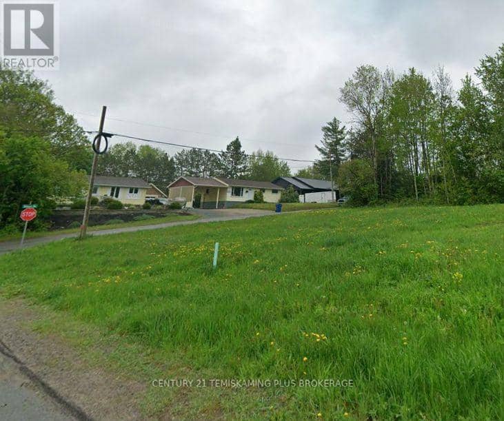 520 McCamus Avenue, Temiskaming Shores, photo 4