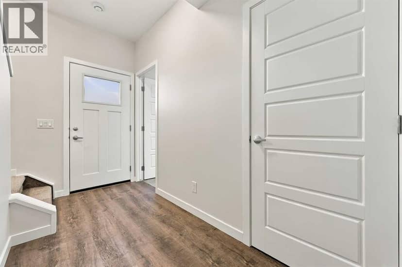 1005, 132 Red Embers Link NE, Calgary, photo 3
