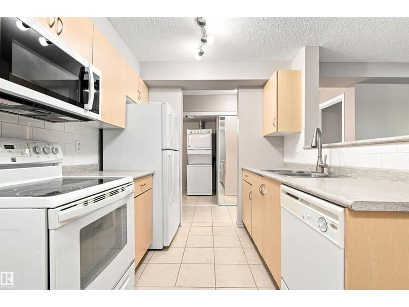 #117 17011 67 AV NW, Edmonton, photo 8