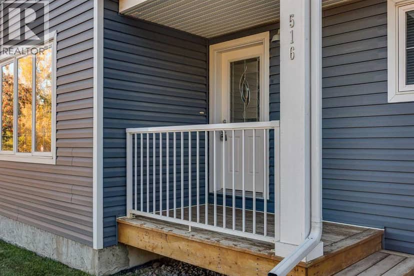 516 School Road, Trochu, photo 4