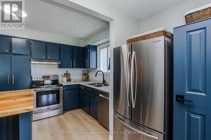 475 Athabaska Street, Tay, photo 8