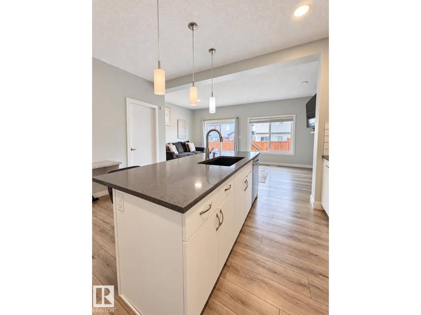 262 39A AV NW, Edmonton, photo 5