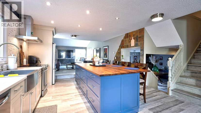 331 Woodbine Boulevard SW, Calgary, photo 6