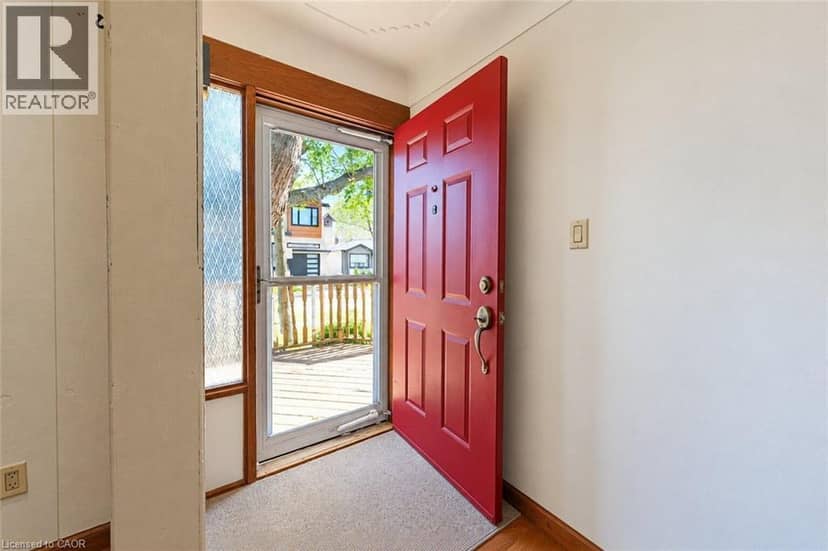 28 SHADYSIDE Avenue, Hamilton, photo 6