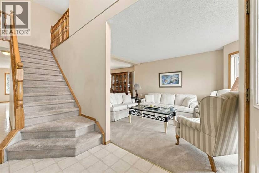 31 Hampstead Close NW, Calgary, photo 8