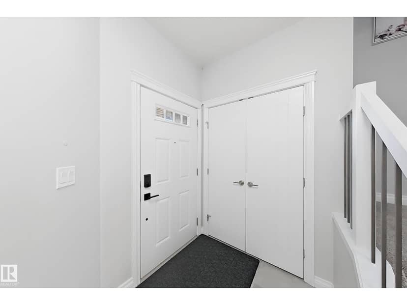 8017 223 ST NW NW, Edmonton, photo 3