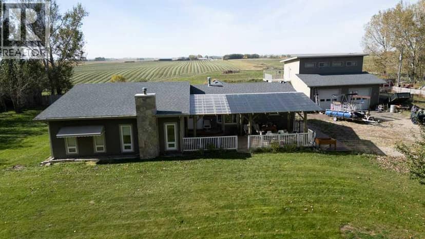 105076 Range Road 22-0, Rural Lethbridge County, photo 2