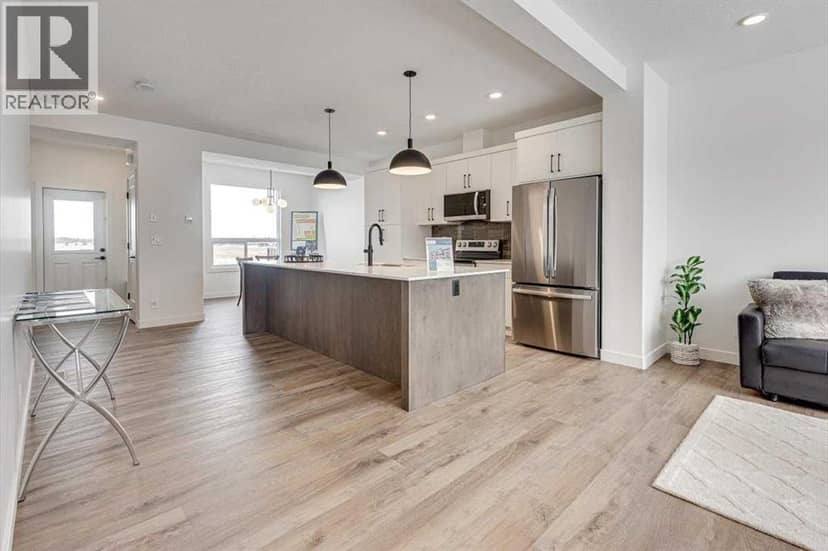 69 Inglis Crescent, Sylvan Lake, photo 5