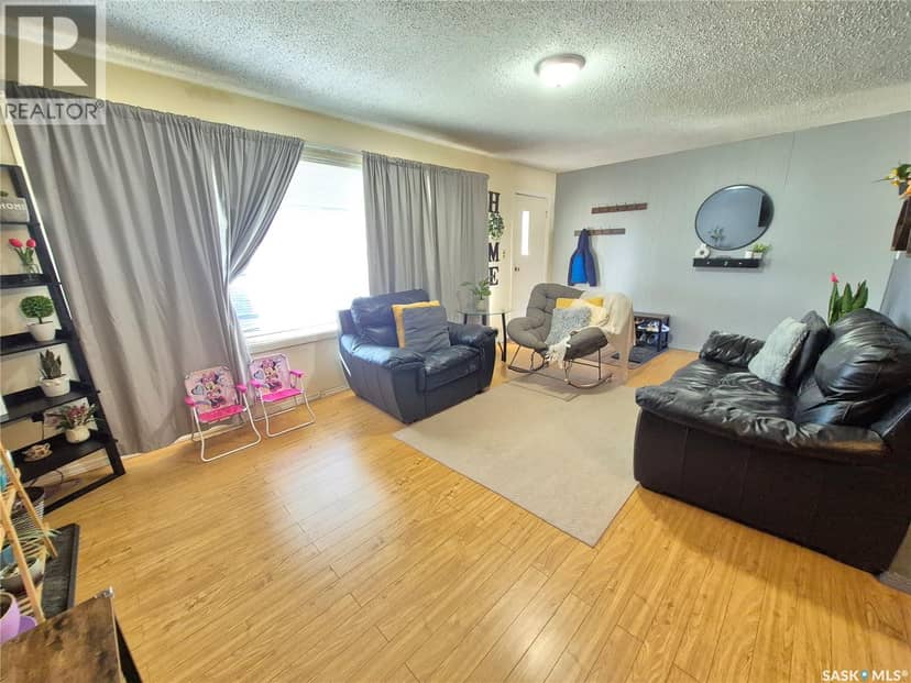 505 Bertrand AVENUE, Radville, photo 6