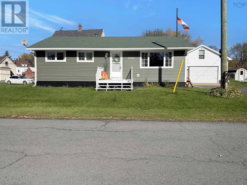 2092 MacQuarrie Avenue, Westville, photo 2