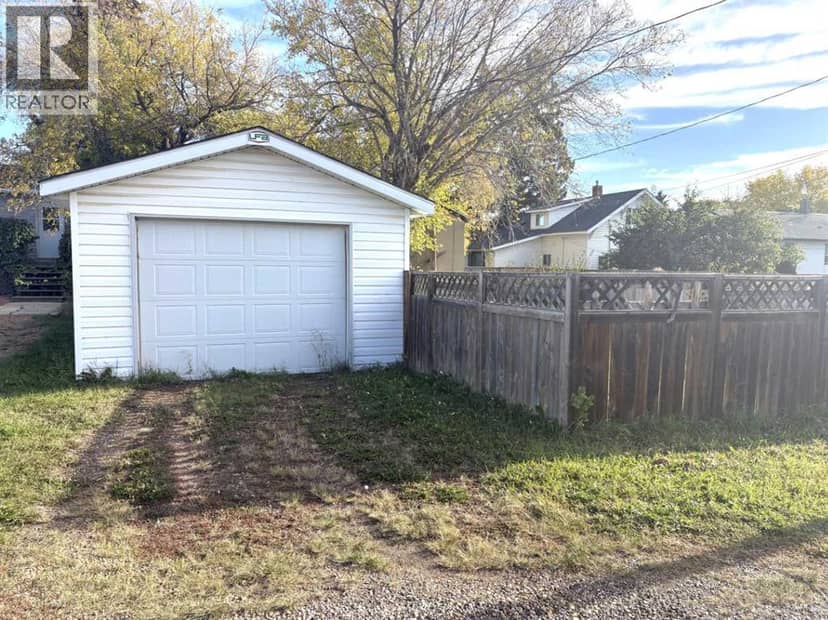 4906 49 Avenue, Forestburg, photo 6