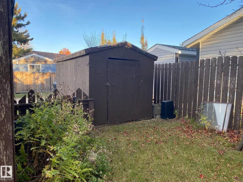 4103 73 ST, Camrose, photo 3