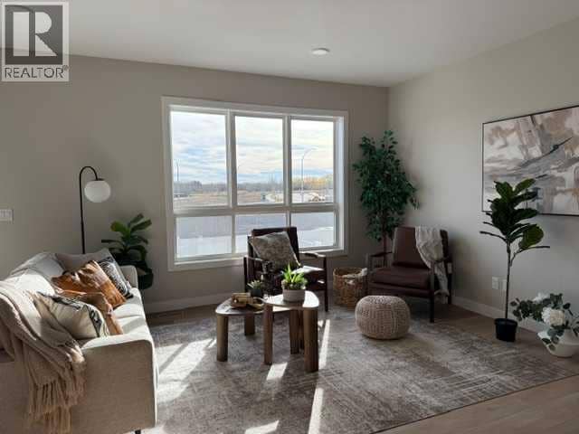 7 Gray Close, Sylvan Lake, photo 4