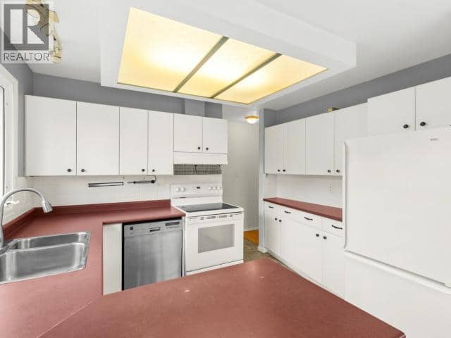 25 McQuesten Road, Whitehorse, photo 8