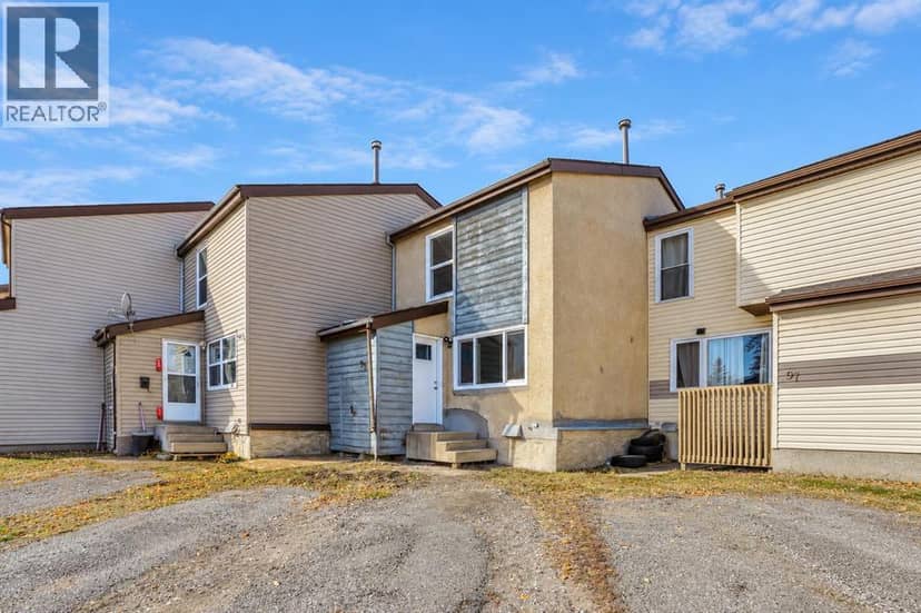 99 Penworth Close SE, Calgary, photo 4