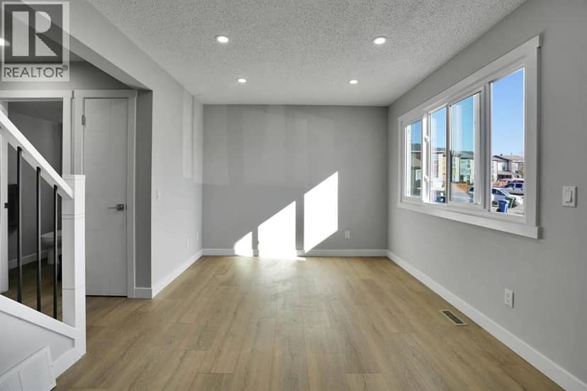 99 Penworth Close SE, Calgary, photo 3