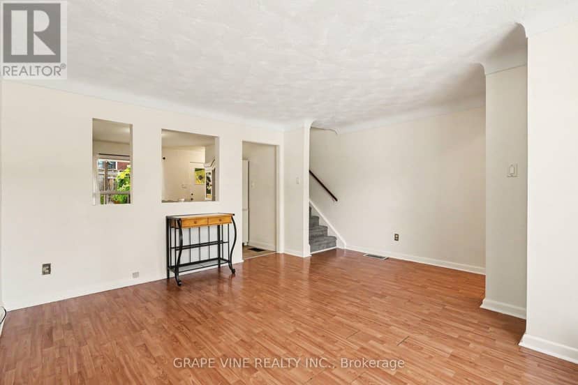 371 Larouche Street, Ottawa, photo 4