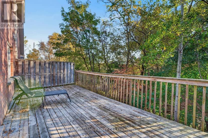 35 - 642 Tapestry Lane, Newmarket, photo 3