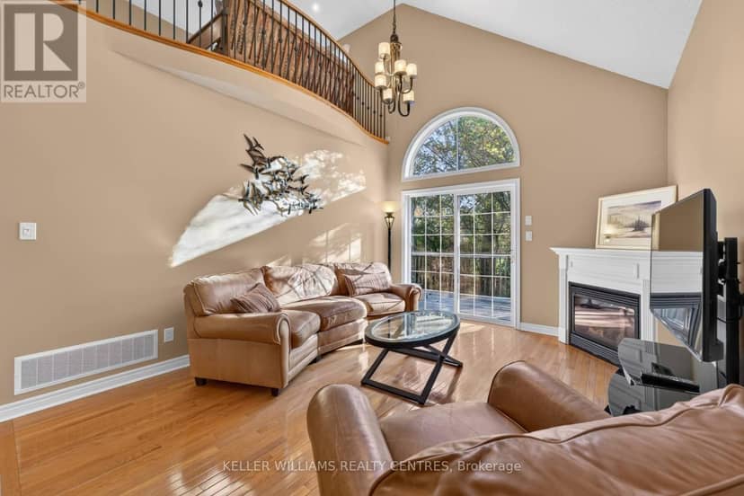 35 - 642 Tapestry Lane, Newmarket, photo 7