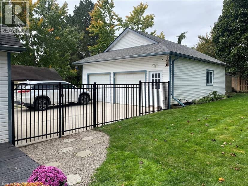3600 NAFZIGER Road, Wellesley, photo 4
