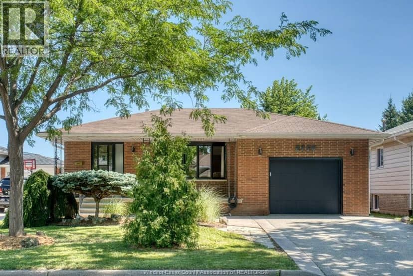 2954 Rushton, Windsor, photo 3