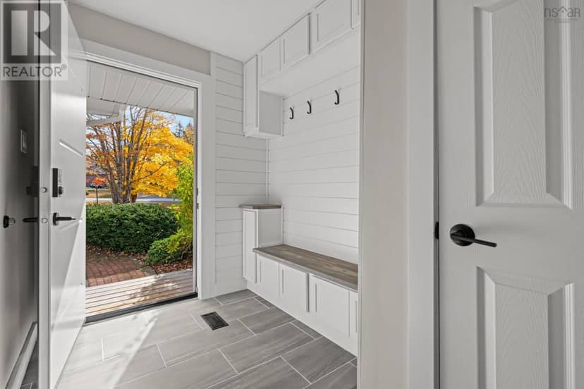 490 Halfway Lake Drive, Hammonds Plains, photo 6