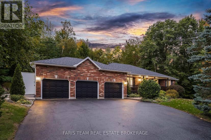 55 Davenport Drive, Springwater