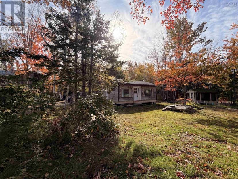 127 Fieldwood Lane, Brule Shore, photo 2